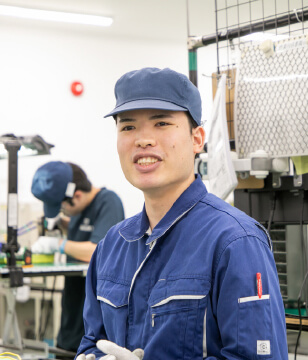 製造課 新卒入社5年目